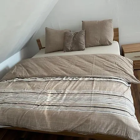 Schoene Dg Whg In Mg Zentrum Διαμέρισμα *