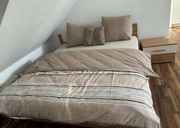 Schoene Dg Whg In Mg Zentrum Lejlighed *